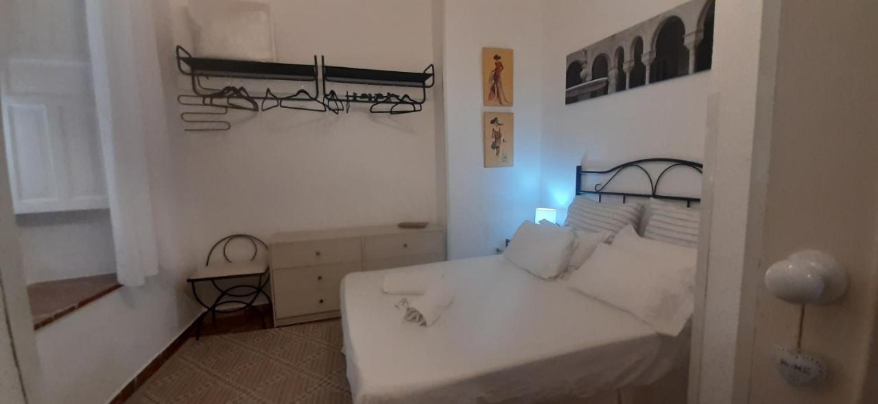 Apartamento Descalzos Apartment Seville Luaran gambar